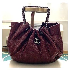 Chanel tote bag, only used once